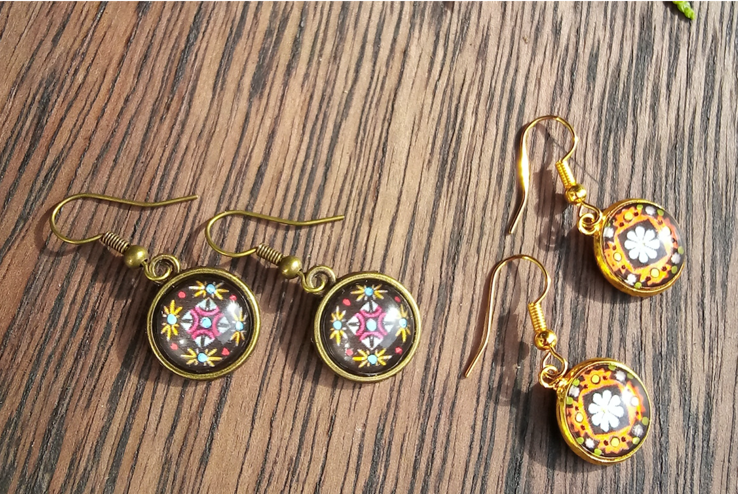 Boucles d'oreilles peintes à la main